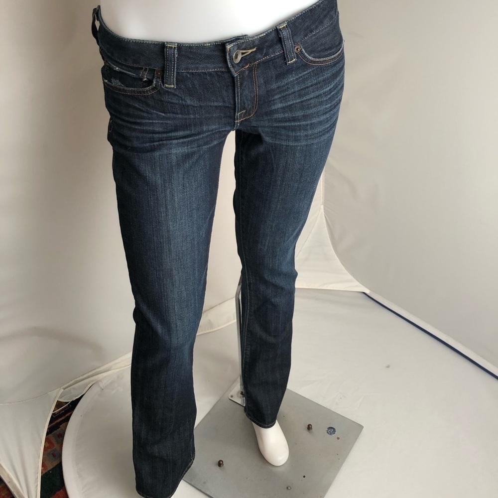 Lucky Brand blue Lola Bootcut jeans 6/28